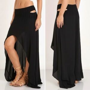 NWT NEW W/ TAGS INDAH REVOLVE KODIAK HI LO RUFFLE CUT OUT MAXI SKIRT BLACK XS 💃🏻
